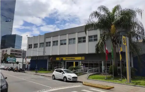 Banco do Brasil — Rua Felipe Schmidt — obra executada pela Proconst
